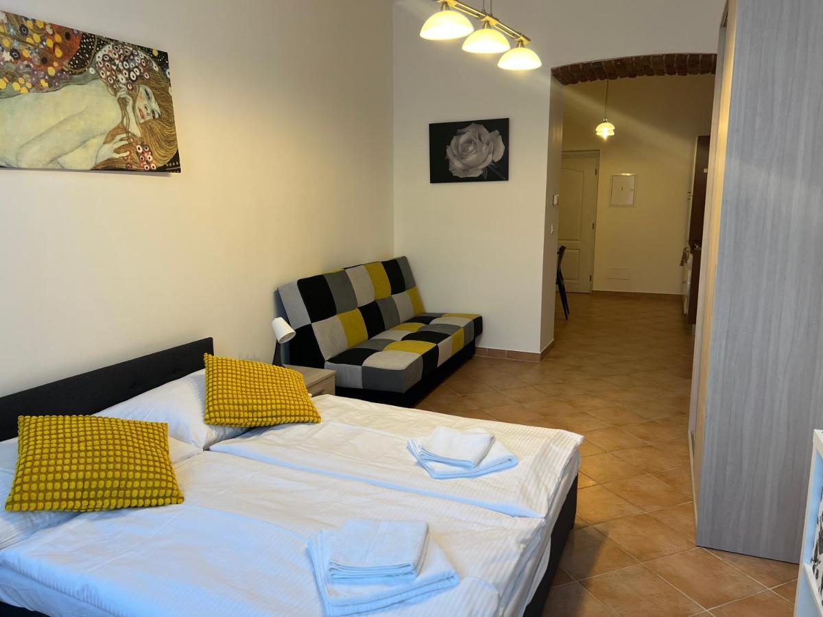 Ai Due Mondi Apartament Praga